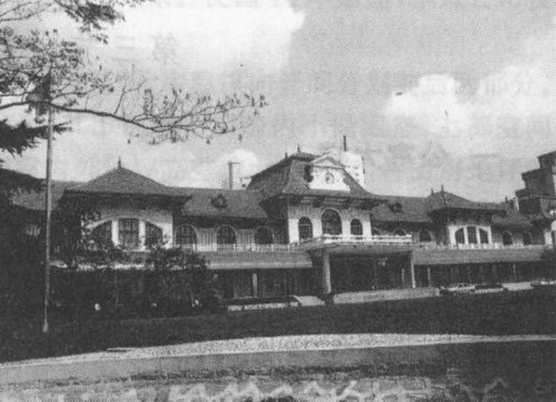 科学会堂1号楼，经过整修的1号楼，仍保持原有法国建筑风格。