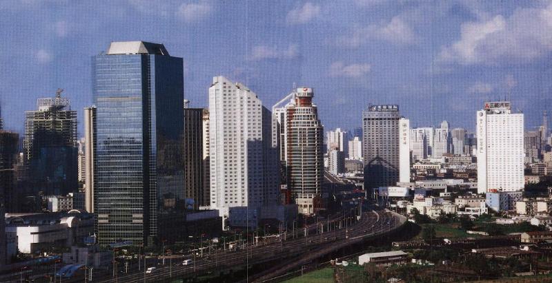 90年代上海市十大新景观之一&mdash;&mdash;虹桥经济技术开发区。